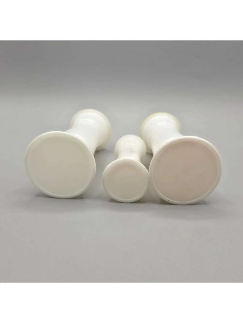 Vintage Tupperware Hourglass White Salt Pepper Shakers Set Plus Extra Pepper
